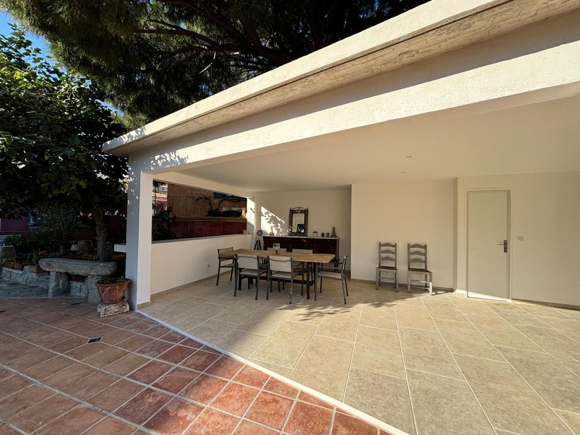 Residence Antonia Appartements Avec Piscine Commune - Centre Ville Calvi Calvi  Exterior foto